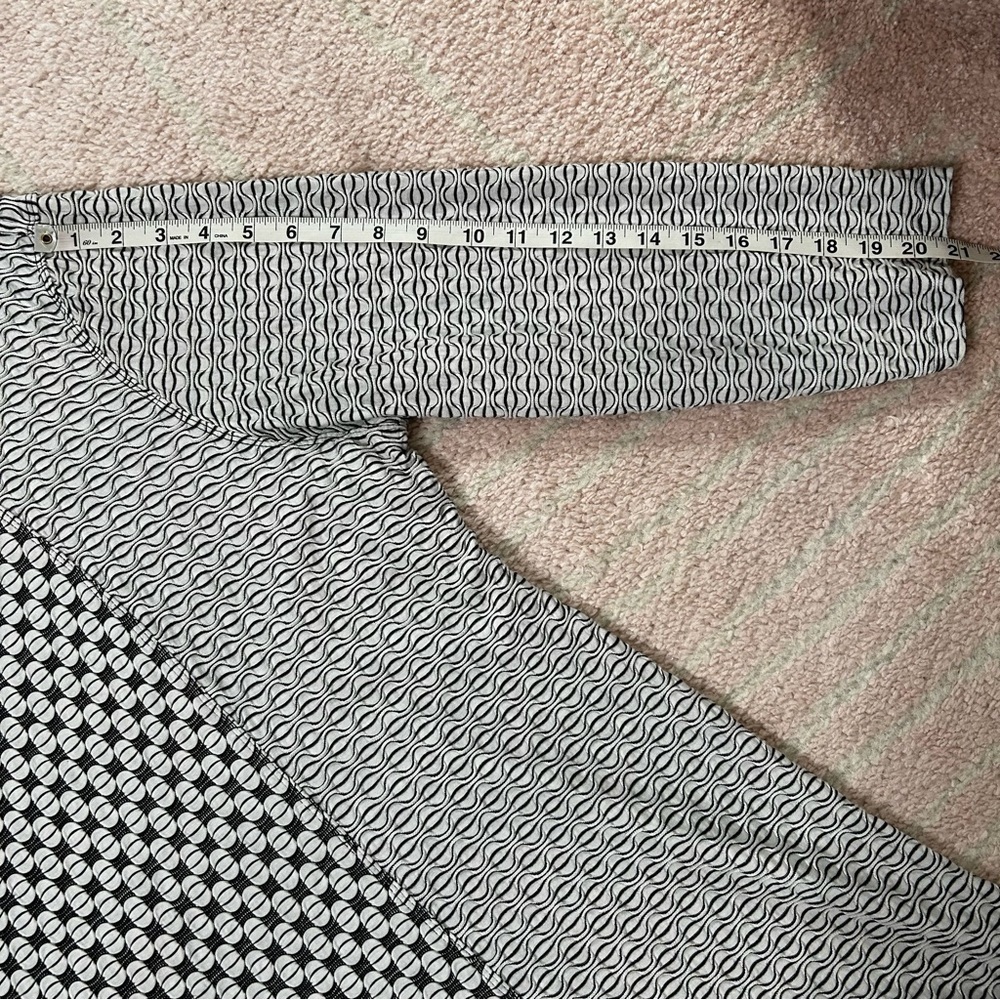 Ali Miles Geometric Tunic Stretch Jersey 3/4 Sleeves SZ 2X Black‎ Off White Gray - Picture 10 of 11